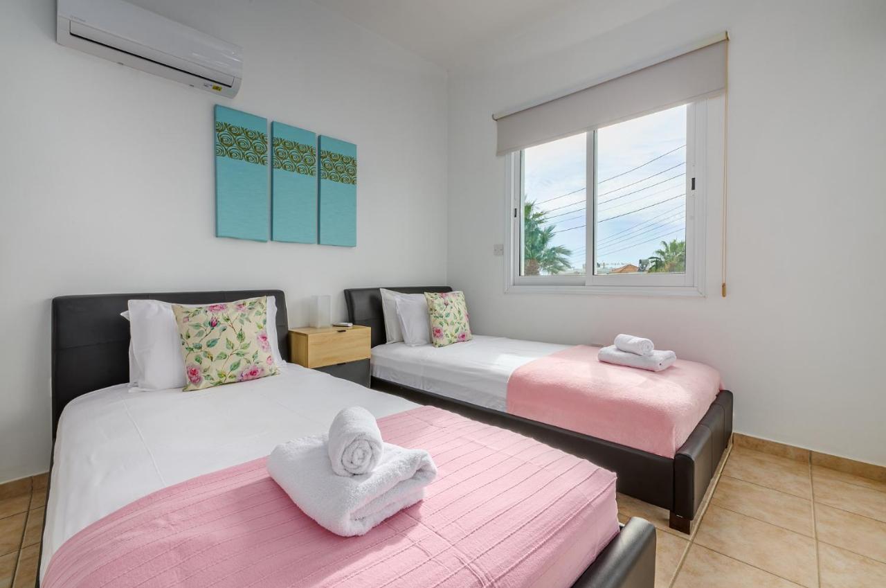 Villa Haven By Ezoria Villas Korall-öböl Kültér fotó